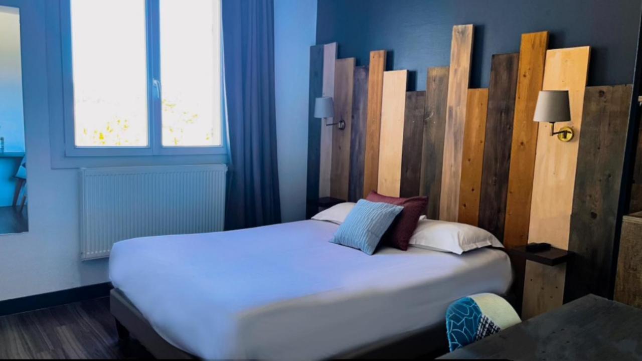 Logis Hotel & Restaurant L'Etape Bouc Bel Air - Gardanne Bagian luar foto