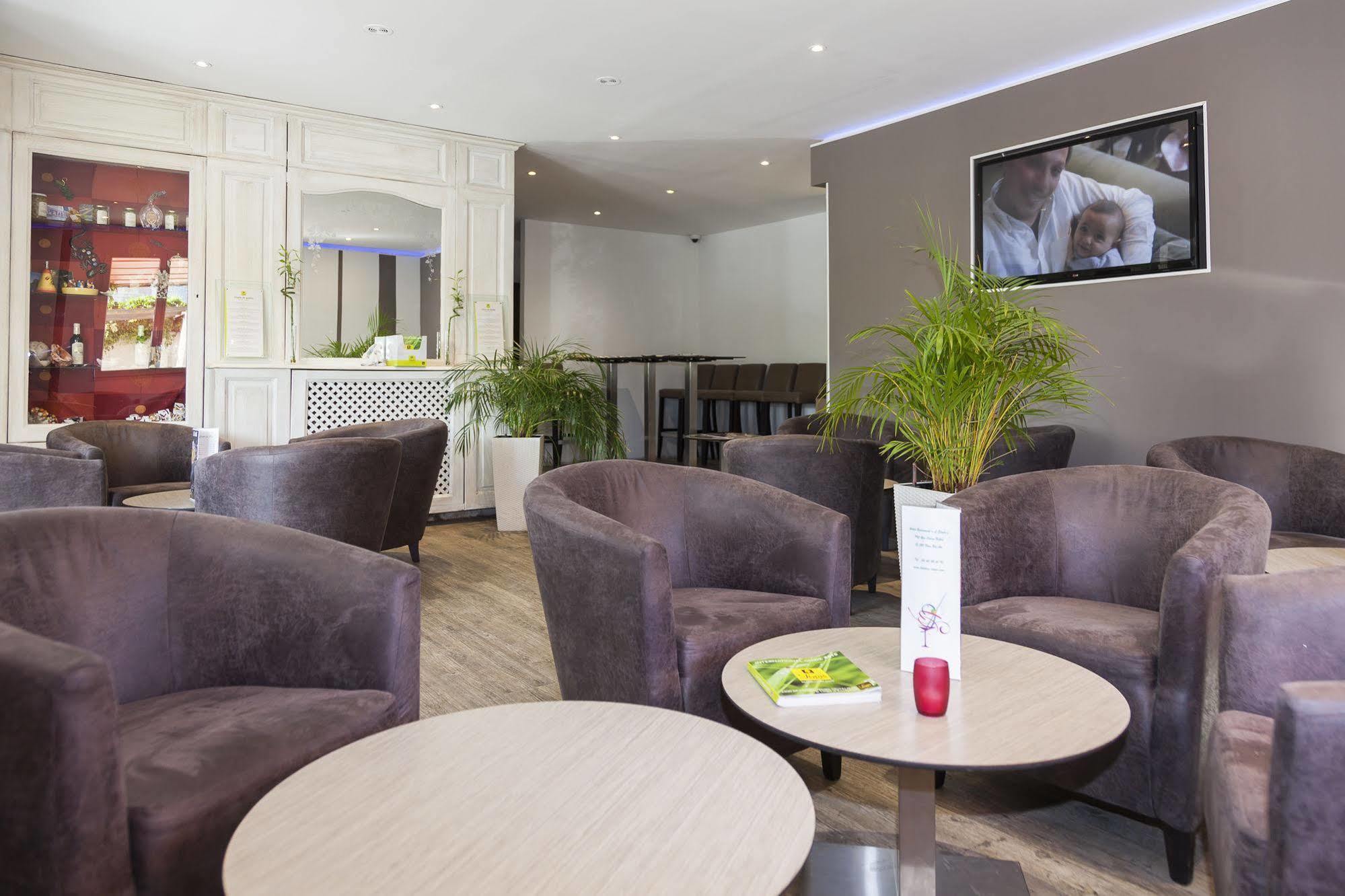 Logis Hotel & Restaurant L'Etape Bouc Bel Air - Gardanne Bagian luar foto